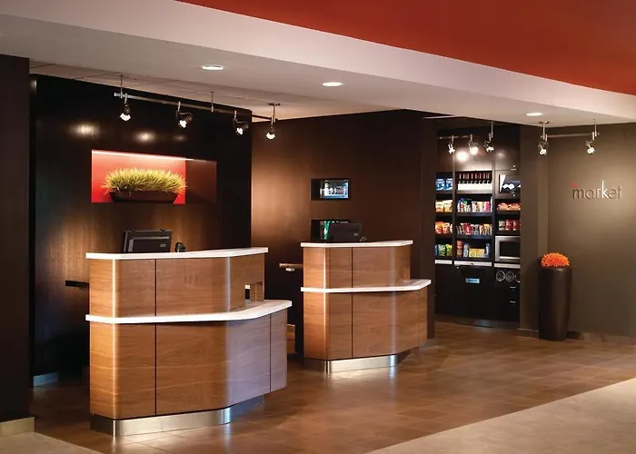 Courtyard By Marriott Downtown/capital 3*