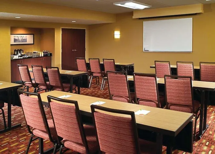 Hotel Courtyard By Marriott Downtown/capital Tallahassee